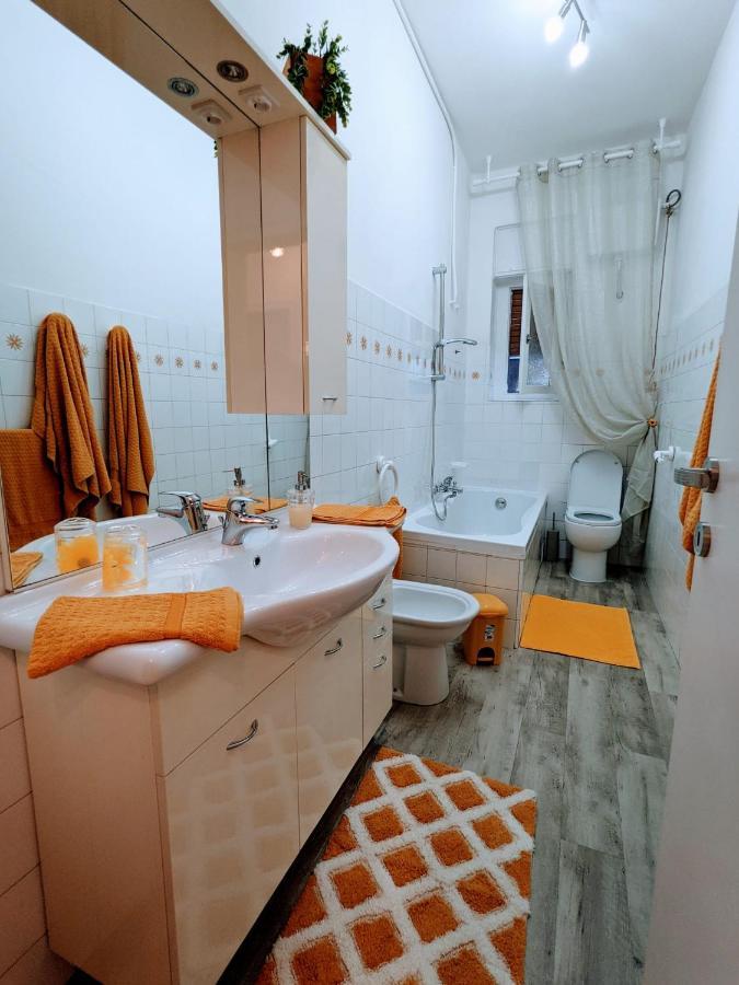Casa Vacanza Due Elle - Casa Margherita Triest Zewnętrze zdjęcie