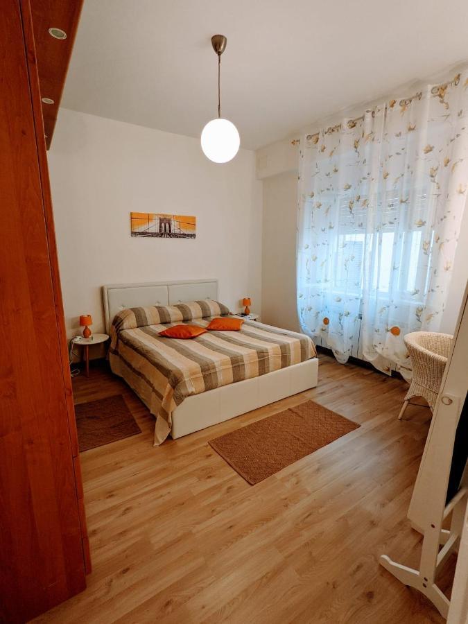 Casa Vacanza Due Elle - Casa Margherita Triest Zewnętrze zdjęcie